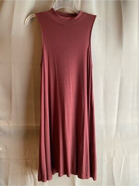 silence + noise Sleeveless Mock-Neck Swing Dress in Mauve